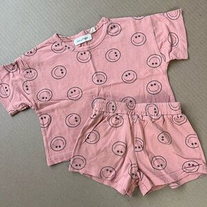 Indy and Pippa smiley set